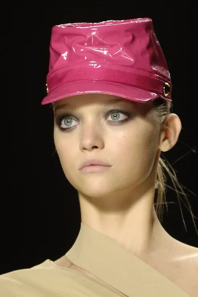 Look 37